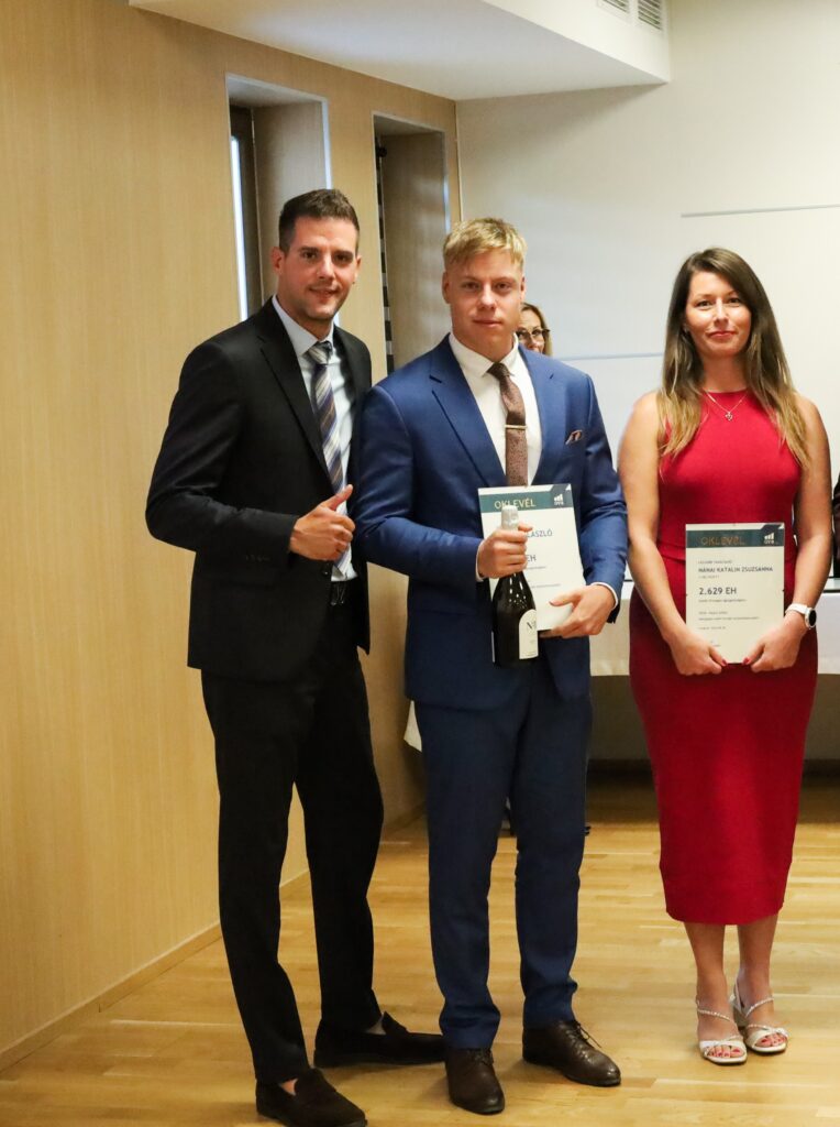 Csatlakozz a RESSinance pénzügyi tanácsadó csapatához
